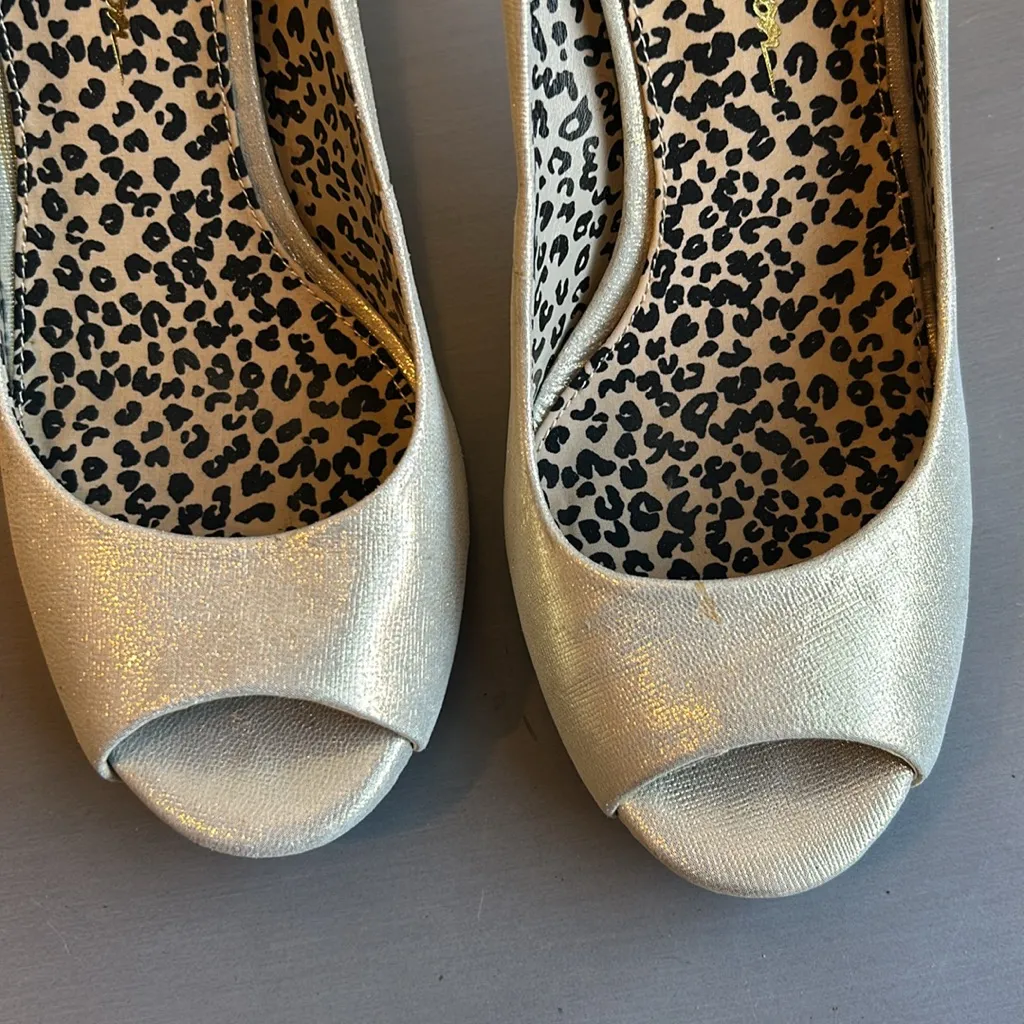 Women’s Jessica Simpson Peep toe pumps - Image 6