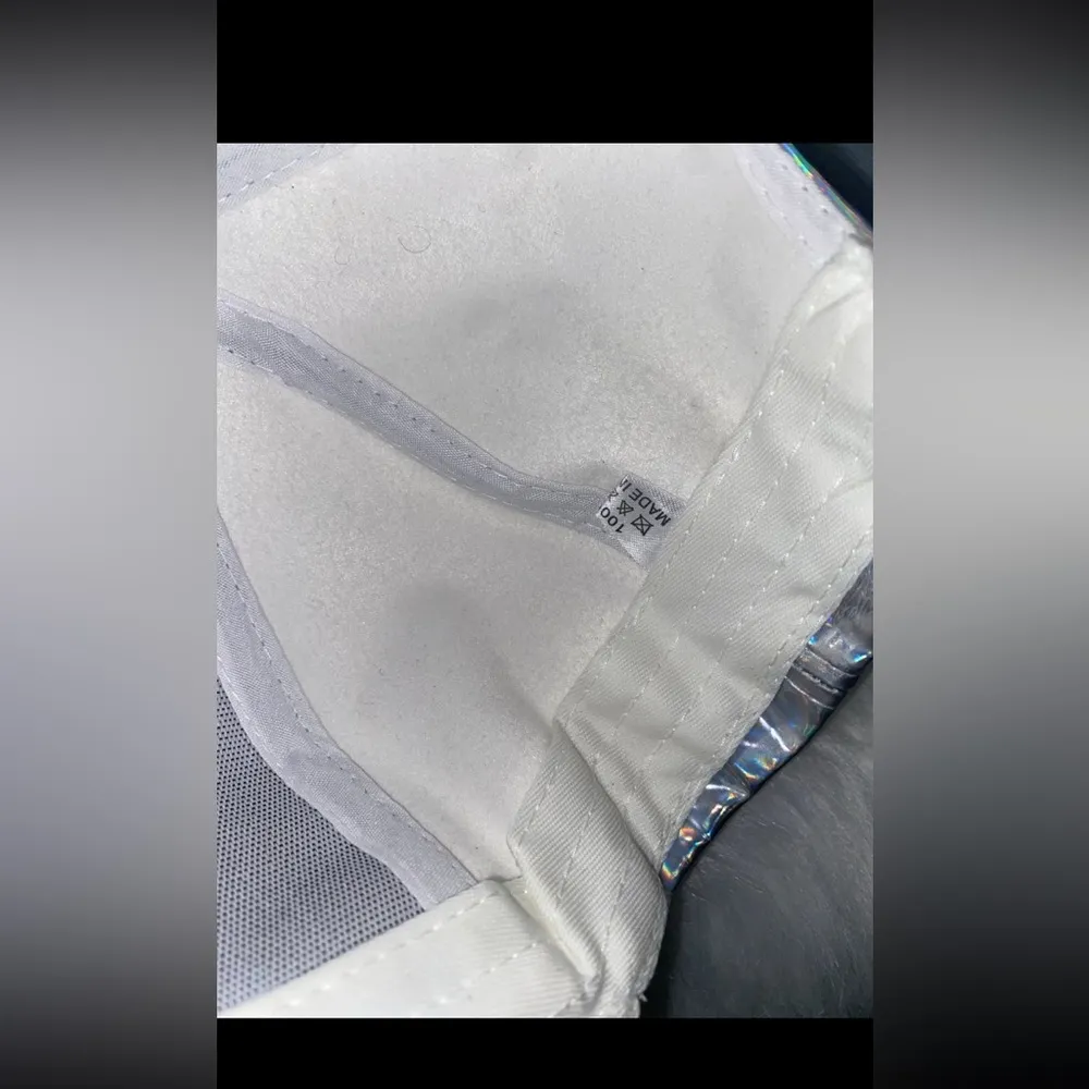 Silver hat - Image 3