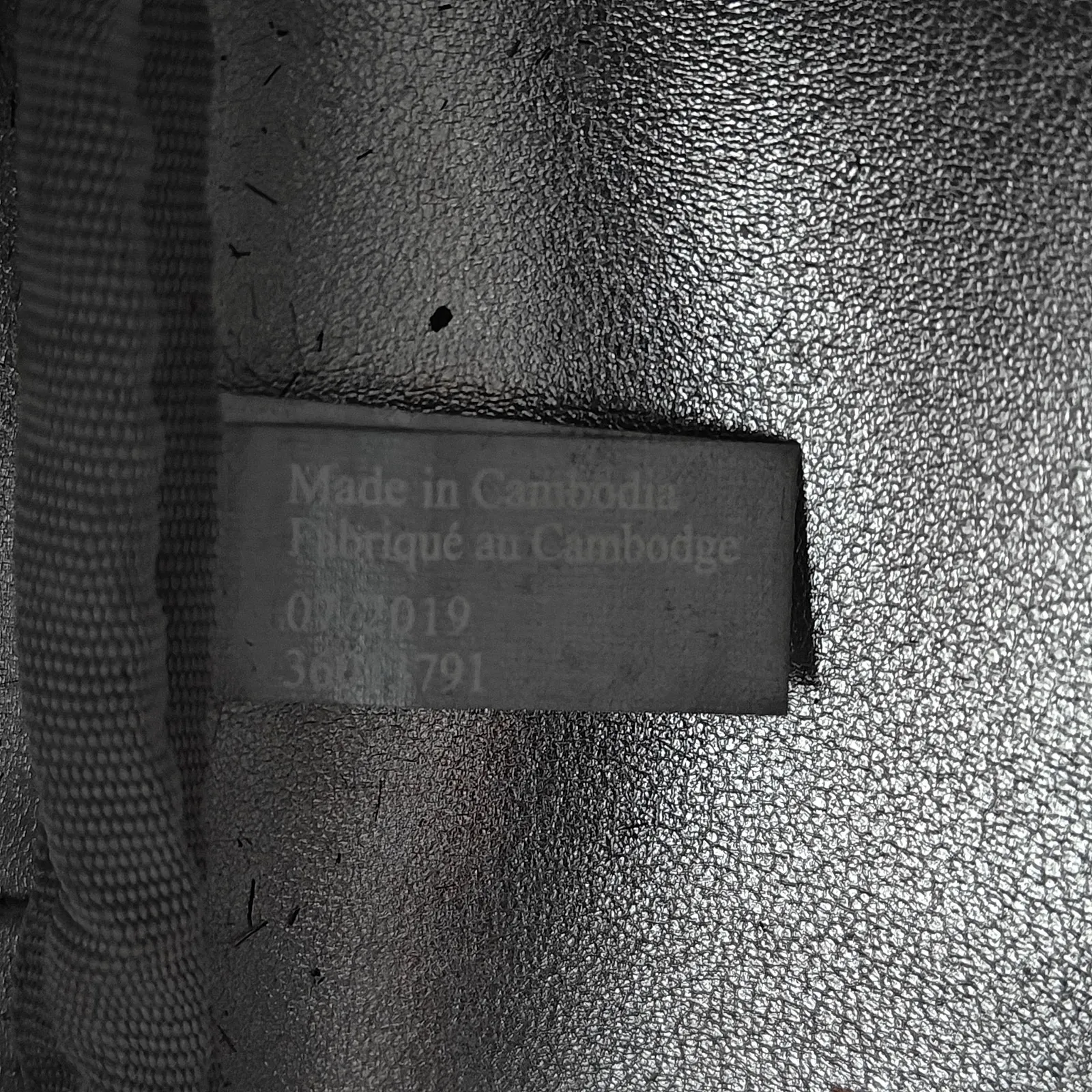 Victoria Secret Tote Bag Authentic Laser-Cut Logo Tassel Extra Large Weekend Bag - Image 3