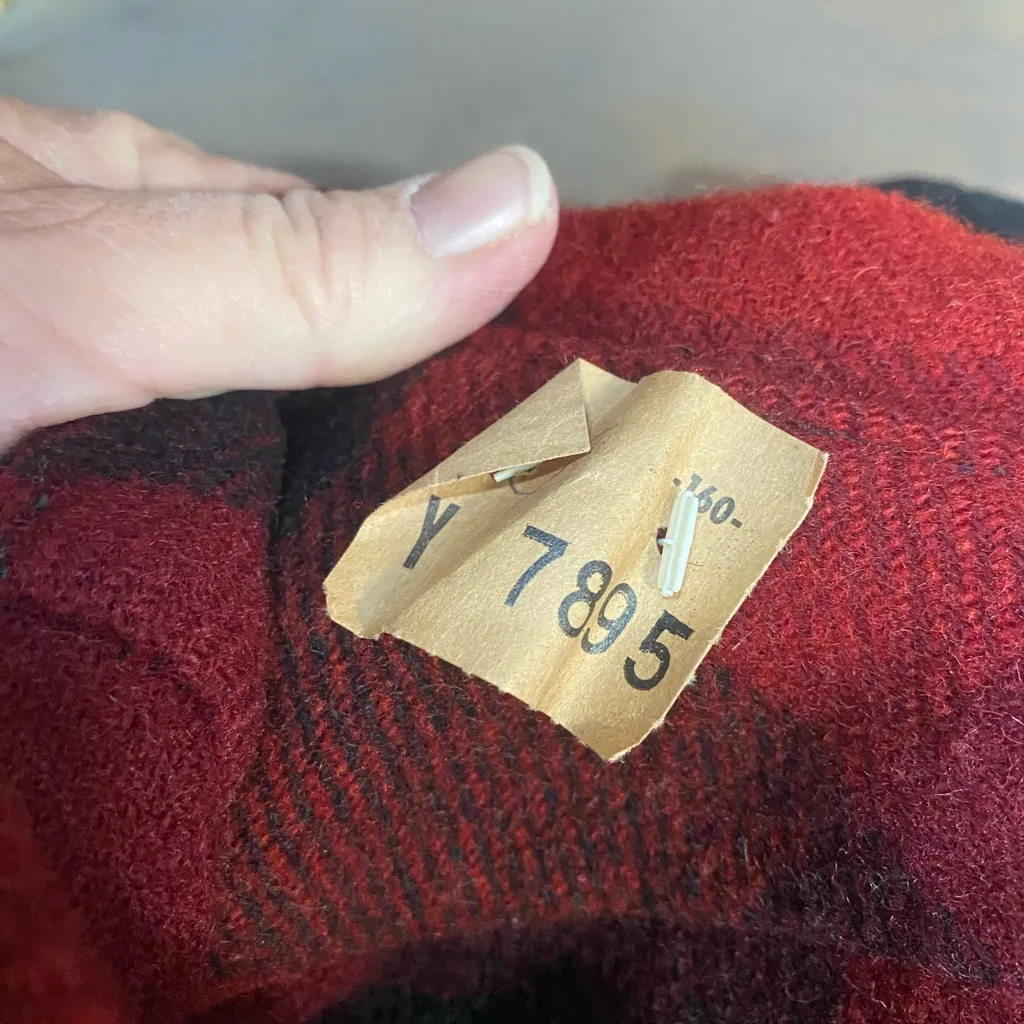 Woolrich‎ vintage buffalo plaid coat, wool size Medium - Image 6