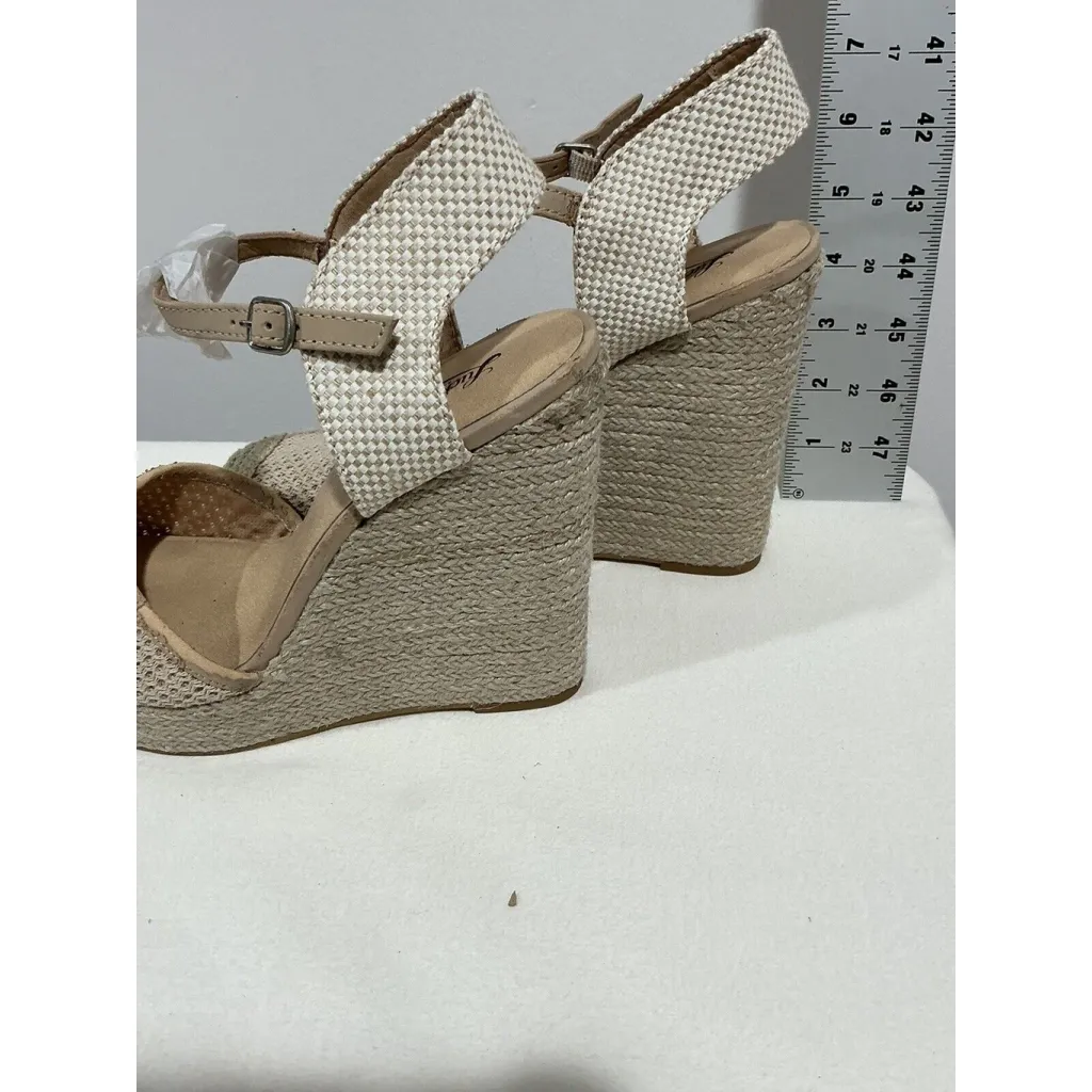 Woman’s Lucky Brand Lkreandra Canvas Platform Wedge Beige Strap Sandal 9.5m - Image 4
