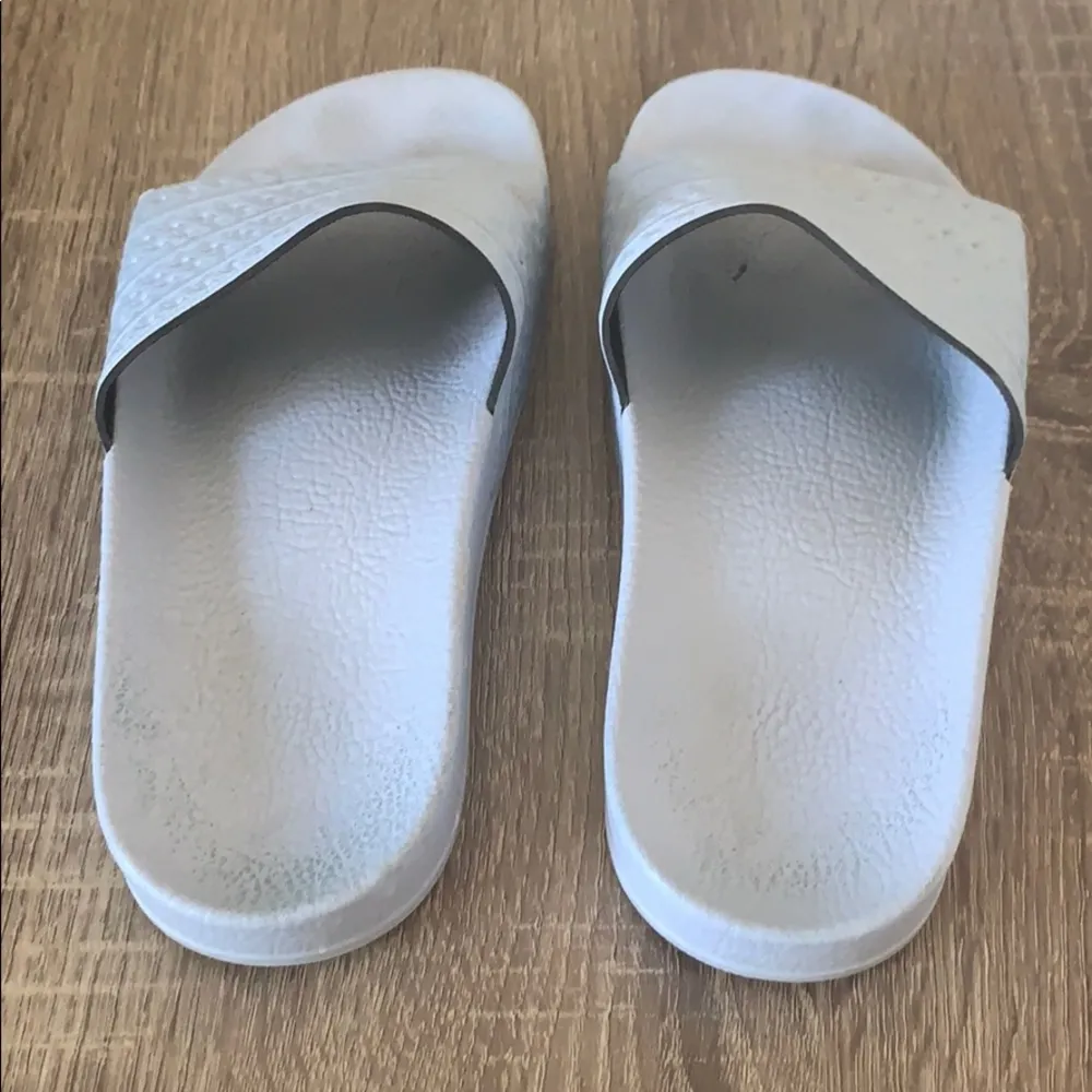 Adidas | Pastel Baby Blue Slides Womens 6 /Mens 4 - Image 4