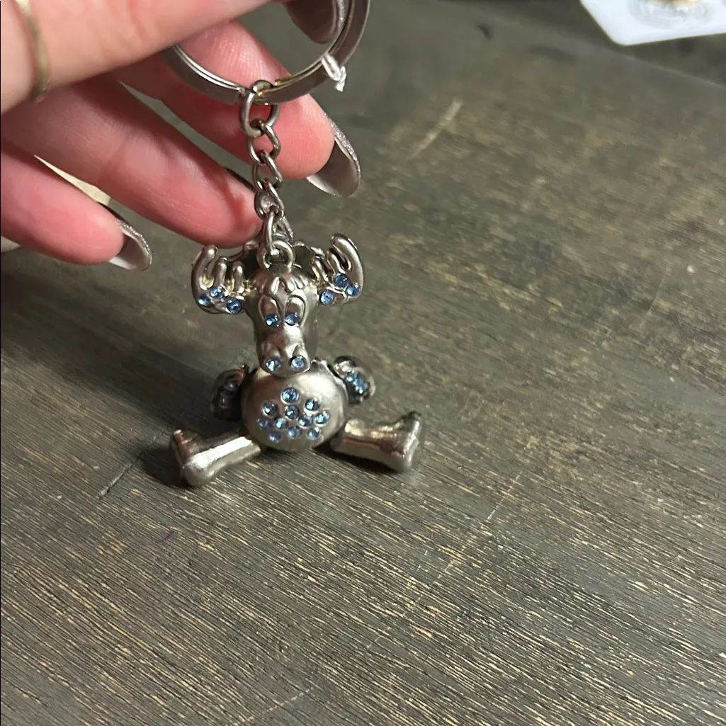 Articulated Silver Moose Pendant with Blue Accents - Image 5