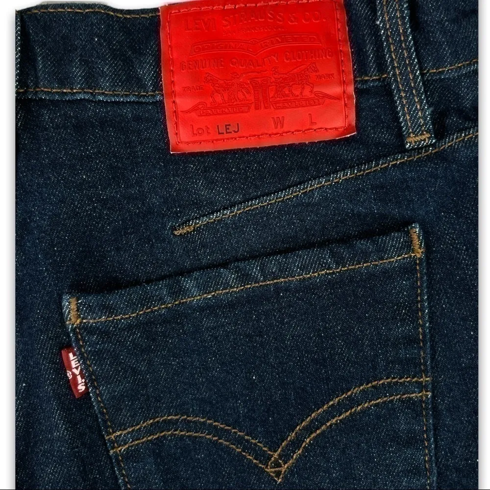 Levi’s Engineered Jeans - Dark Wash Cut-Off Shorts - W25 - Image 8