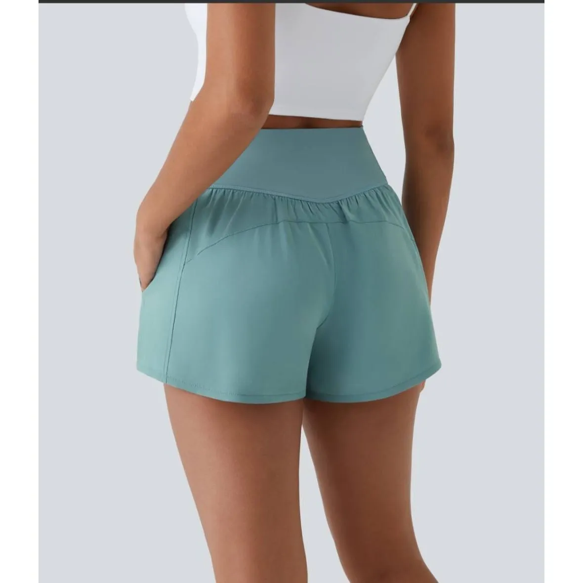 NWT HALARA Breezeful High Waisted Crossover Pocket Quick Dry Yoga Shorts M - Image 2