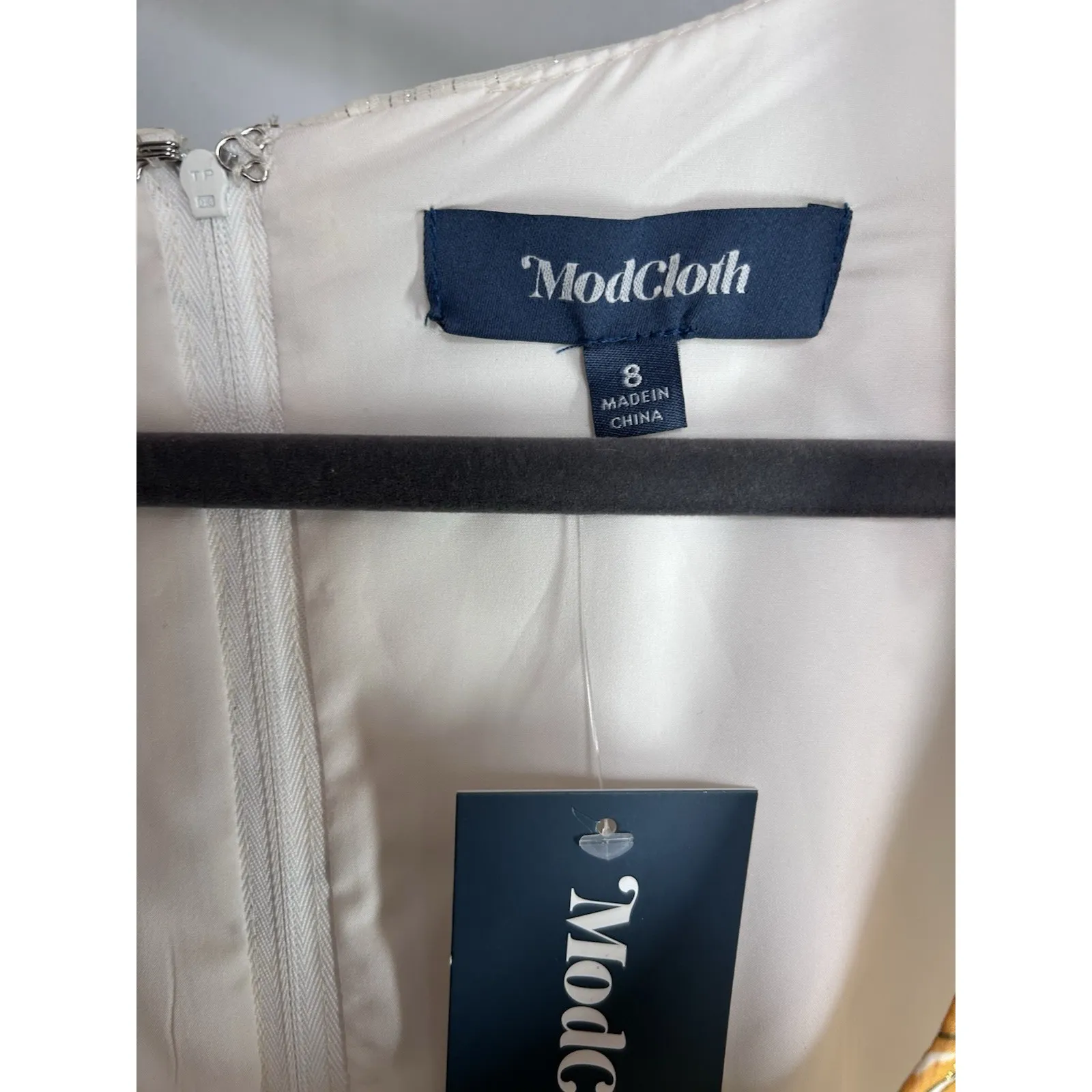 Modcloth Sweet Sixties Sz 8 Baby Doll Dress Bell Sleeves Cream Silver Boho NWT - Image 5