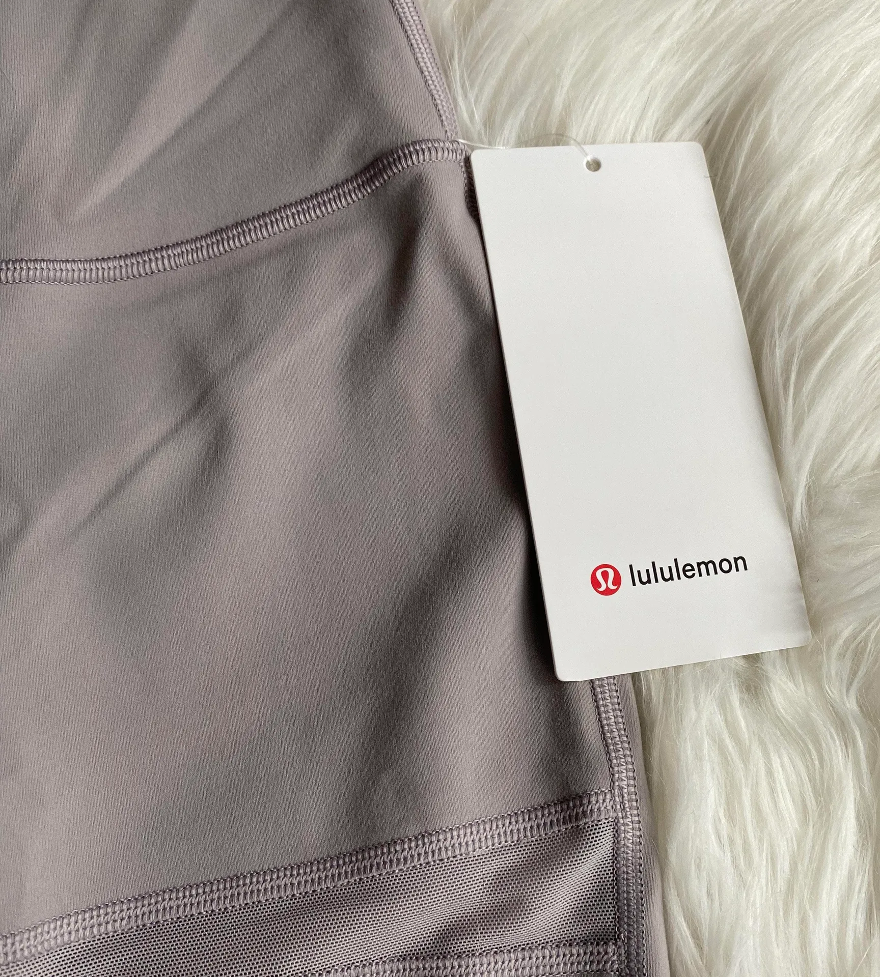 Lululemon Wunder Under Tight 28” - Image 3