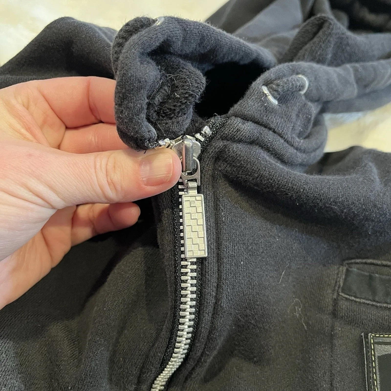 Men’s Puma Black Full Zip Ferrari Brand Hoodie Embroidered Size Medium Licensed - Image 14