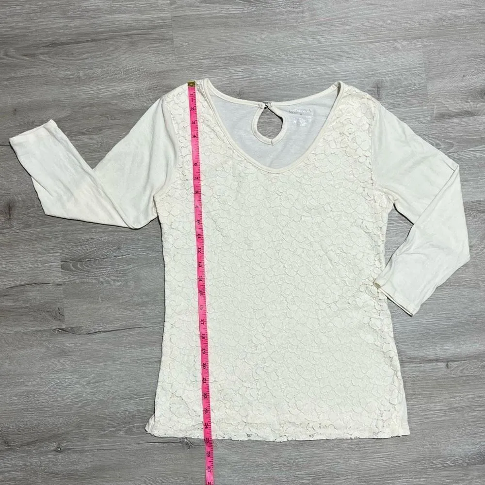 Merona Ivory Lace Overlay 3/4 Sleeve Top Women’s M Metallic Gold Shimmer Detail - Image 10