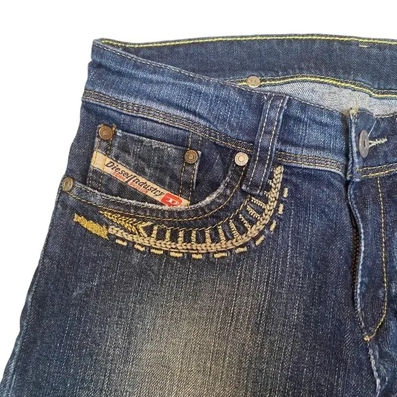 Y2K Diesel Women's Size 6 Babel Straight Leg Jean Embroidered Pocket‎ Western - Image 3