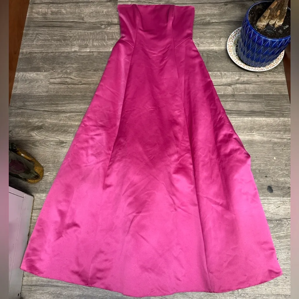 Michaelangelo  Strapless Fuchsia Dress - Image 2