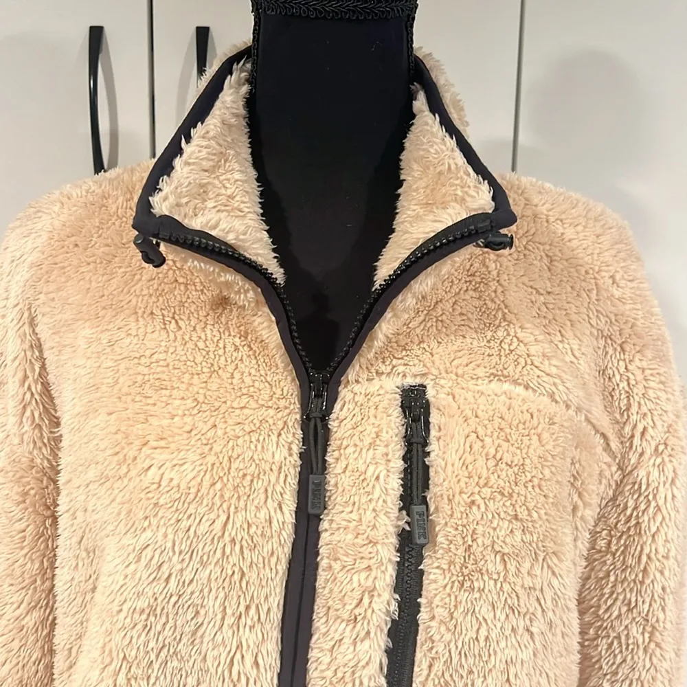 Victoria’s Secret‎ Pink teddy sweater . Size M - Image 2