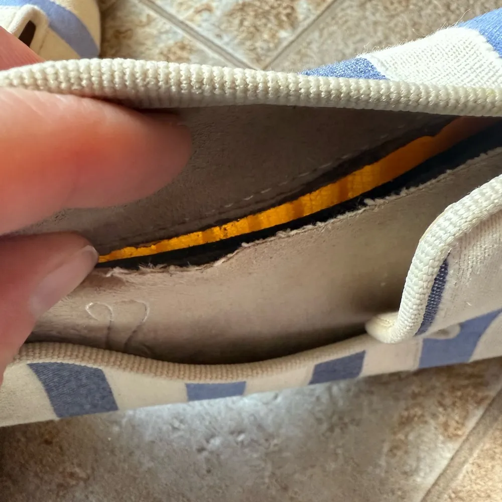 Aerosoles | Striped Blue and Cream Loafers - Image 2