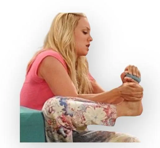 HTF: Lucky ✵ Penny’s Sweatpants Yen Japan Money Crop ✵ Big Bang Theory ✵ Small ✵ - Image 2