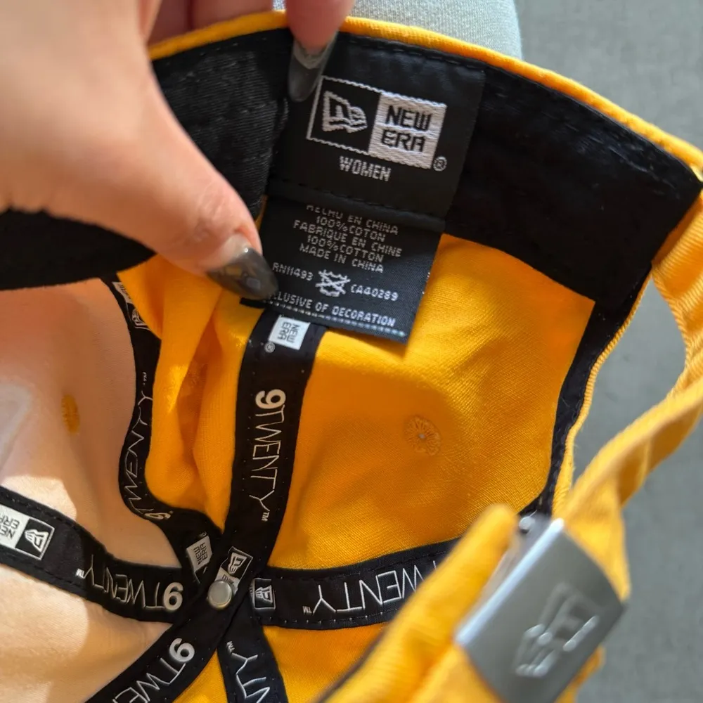 New Era / Los Angeles (LA) Lakers Logo Cap / gold Yellow - Image 4