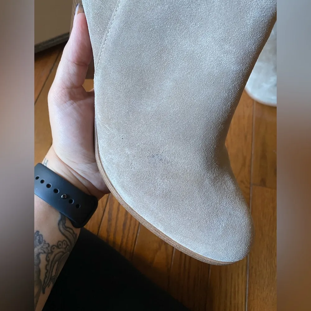 Michael Shannon  Cream Shoes - Image 5