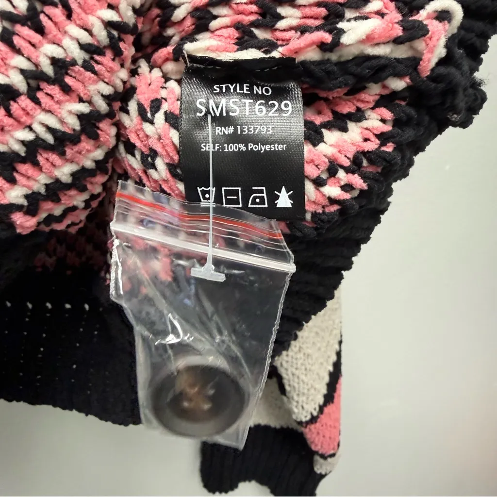 NWOT POL Lovers Cardigan Button Up Heart Sweater, Black & Pink | Size Small - Image 8