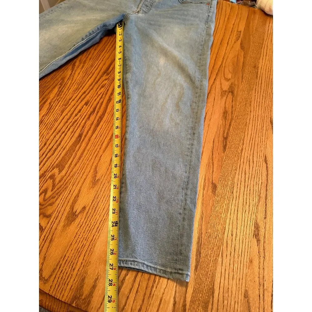 Levis Wedgie Fit Womens High-Rise Straight Leg Jeans Size 32 Light Blue Denim - Image 9