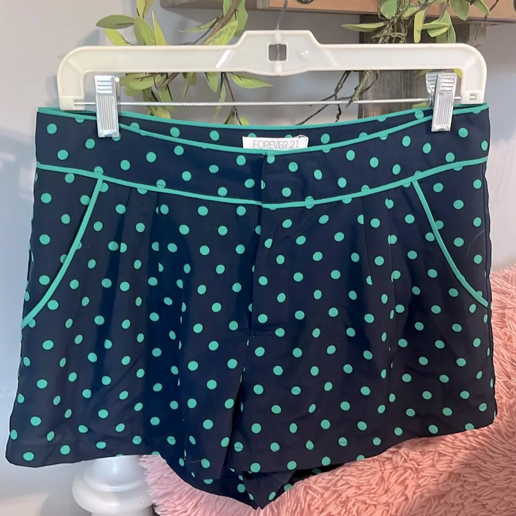 Navy green polka dot shorts silky - Image 6