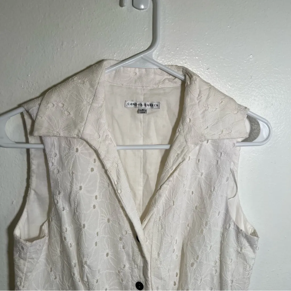 Sandra Darren Sleeveless Shirt Dress White Cream Eyelet Lace 6 - Image 5