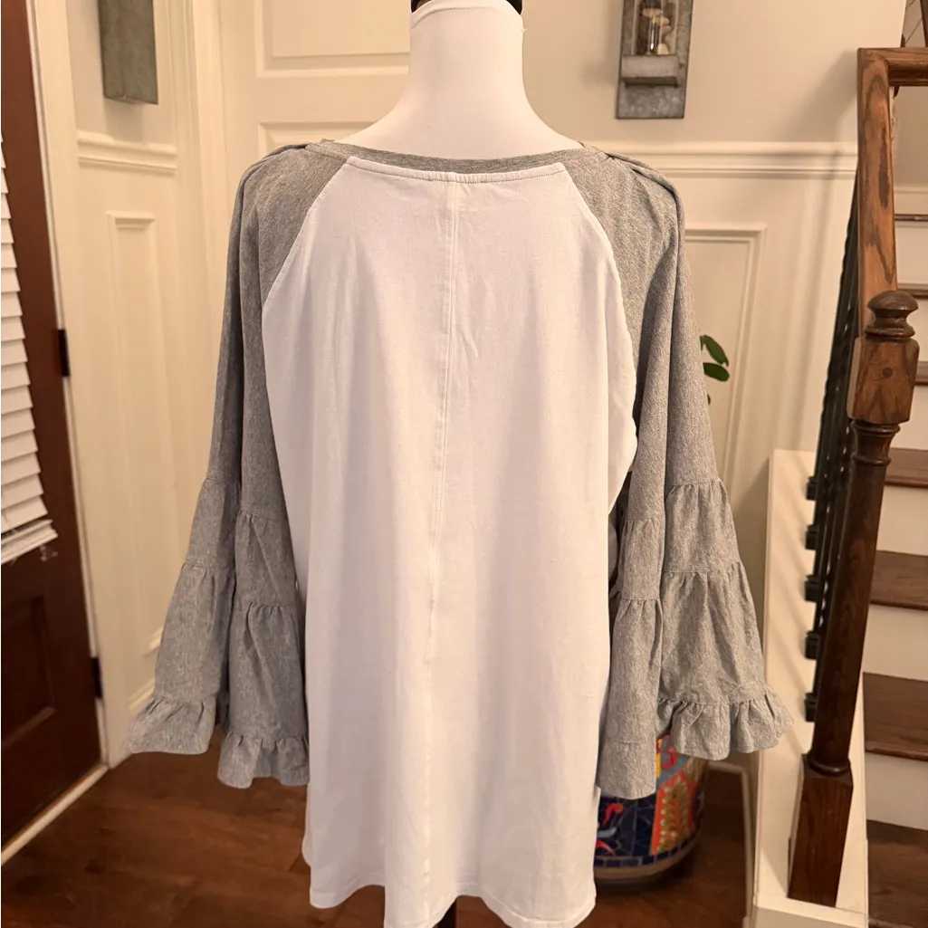 Anthropologie NWOT No Crying In Baseball Tee w/ Ruffle Sleeves - Image 6