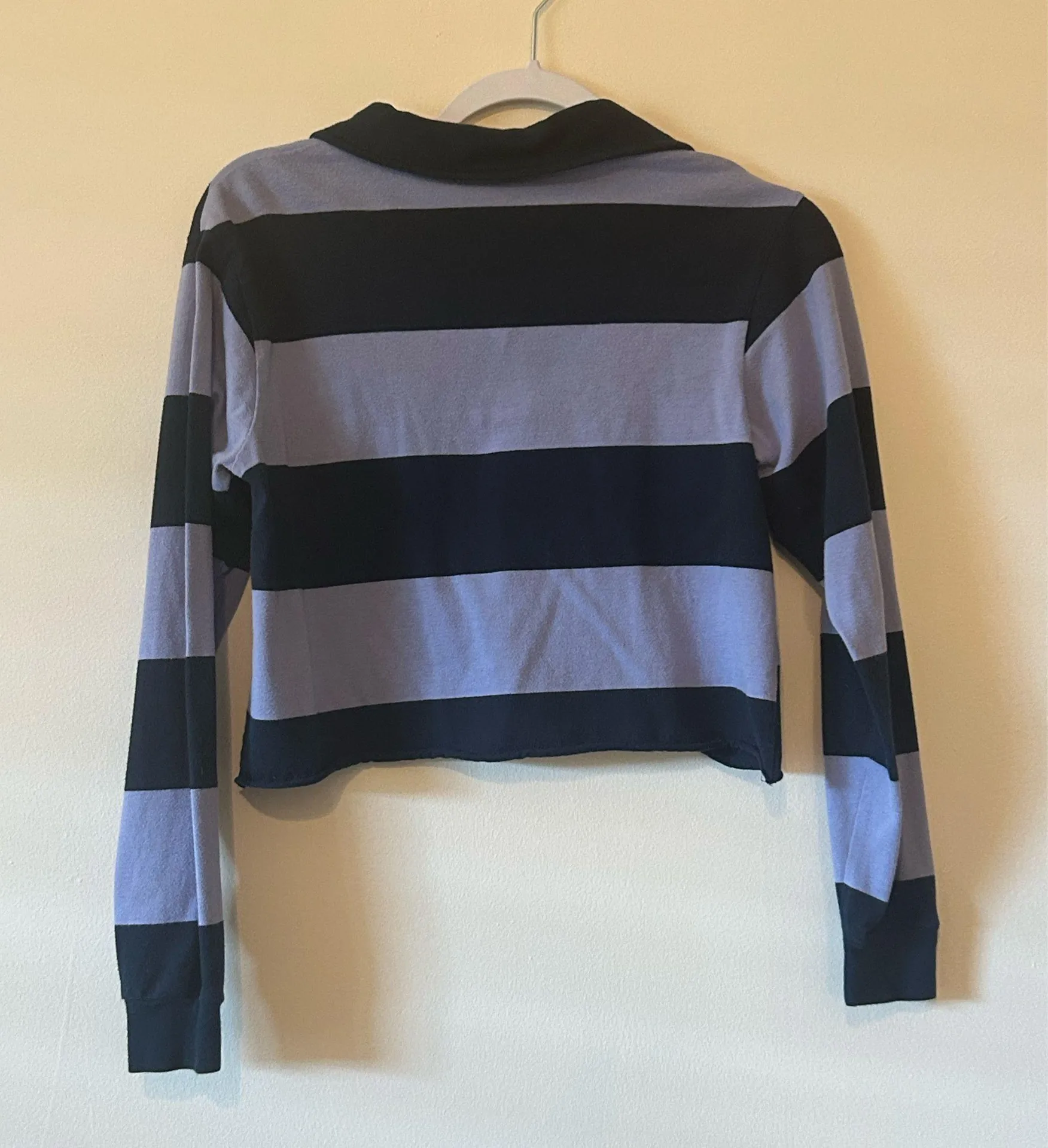 Wild Fable Crop Top Long Sleeve - Image 4