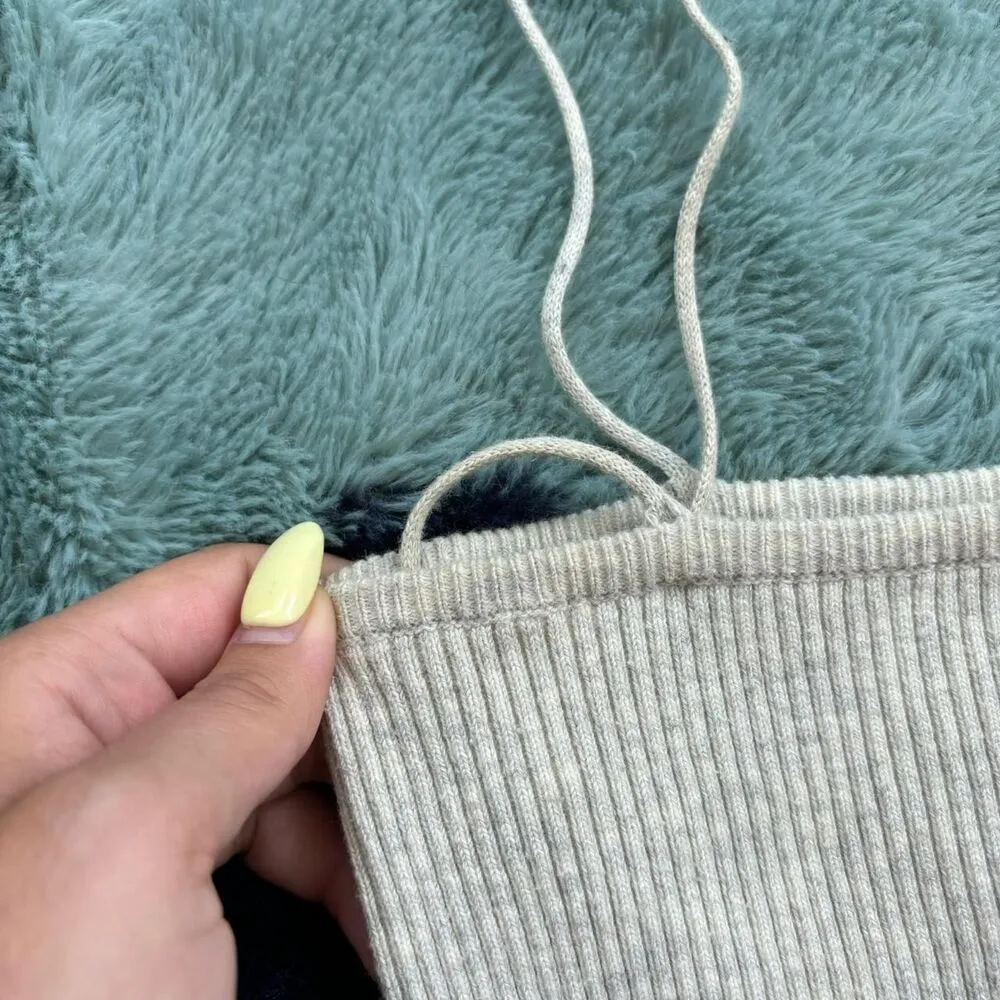 Brandy Melville Gray Basic Tank Top - Image 5