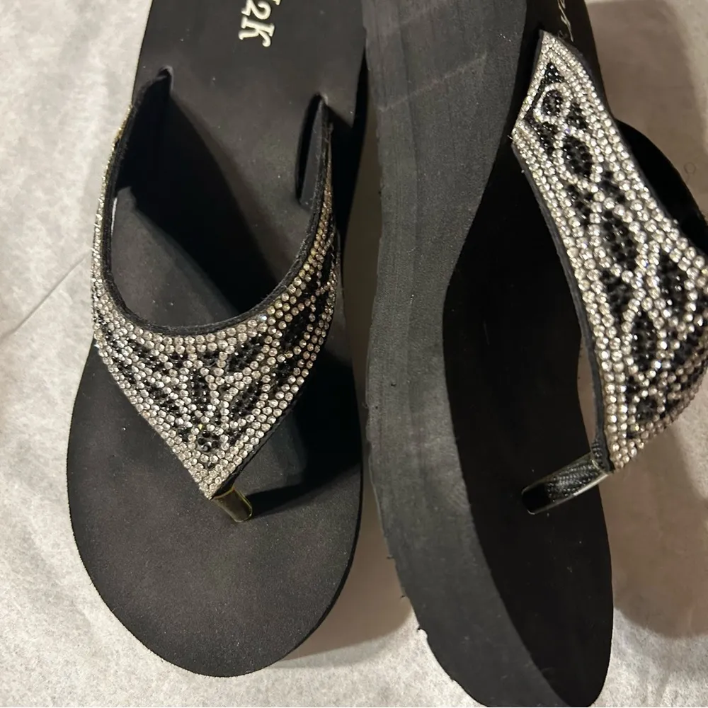 Women’s heel flip flop sandals Black Size 10 - Image 5