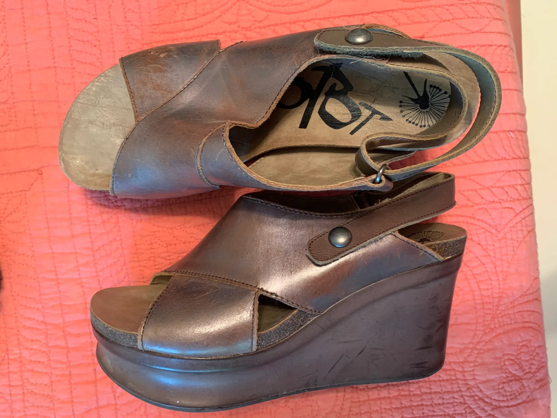 OTBT Blue Hill Wedge in Pewter - Image 2