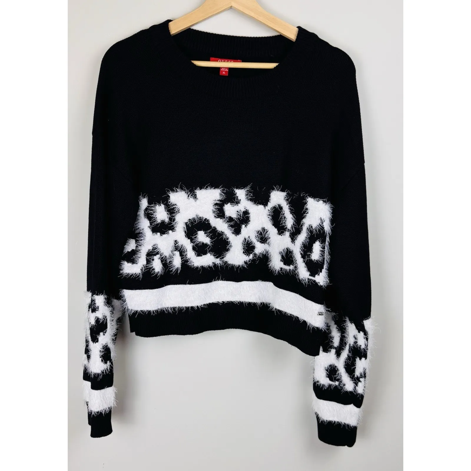 Guess Los Angeles Women's Sz‎ XL Animal Print  Crop Sweater Black & White - Image 9
