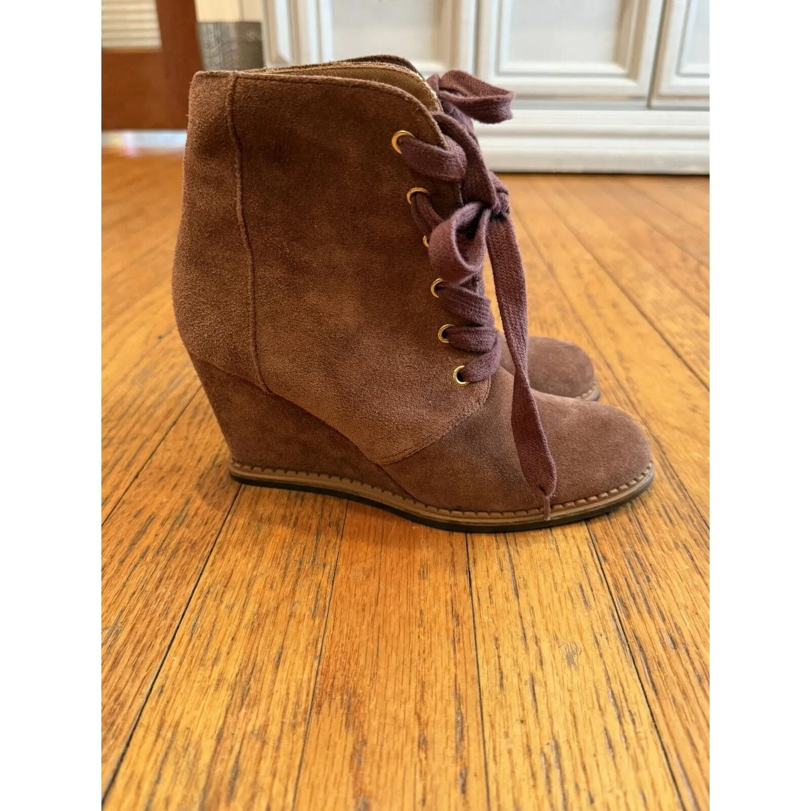 Kate Spade New York Saundra Honey Brown Suede Lace Up Wedge Boot Size 7.5 $298 - Image 5