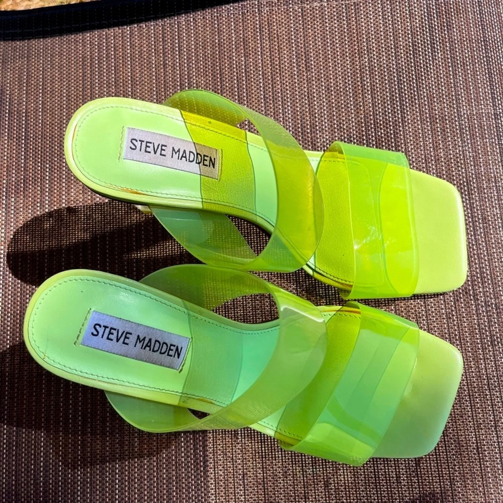 Steve Madden Neon Green Transparent Wedges Platforms size 7.5 - Image 2