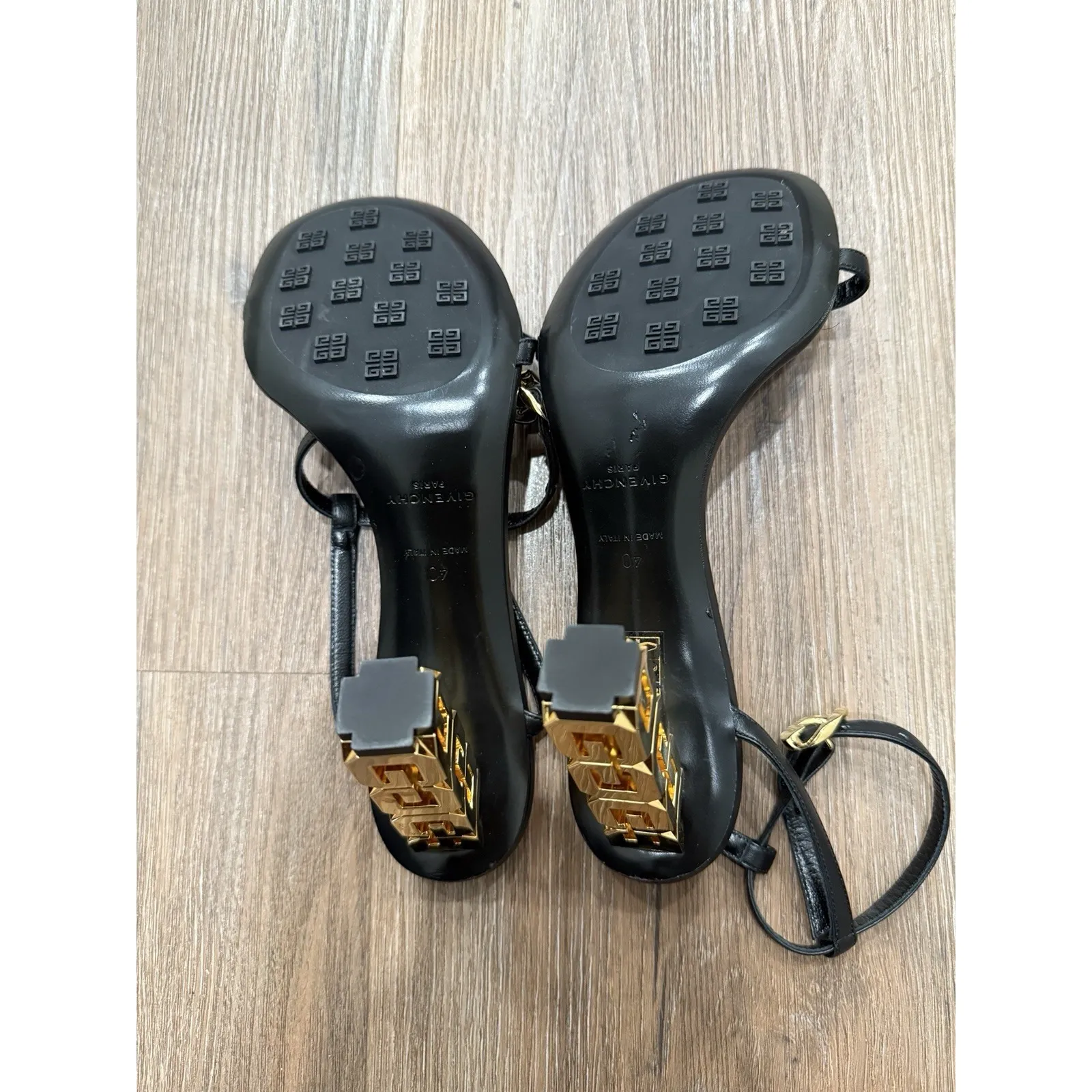 Givenchy‎  G Cube Sculptural Heel Leather Sandals size 40 - Image 6