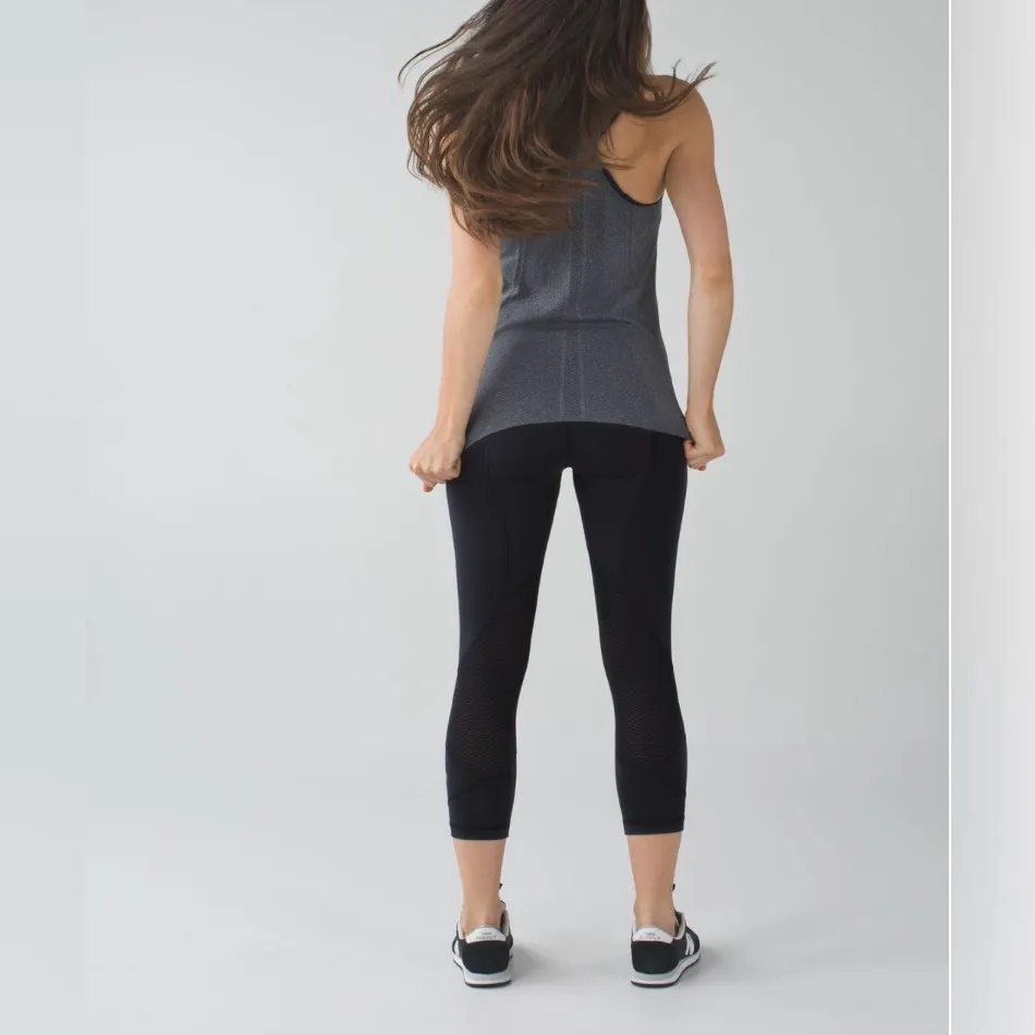 Lululemon Pace Rival Crop Black Leggings Size 4 - Image 3