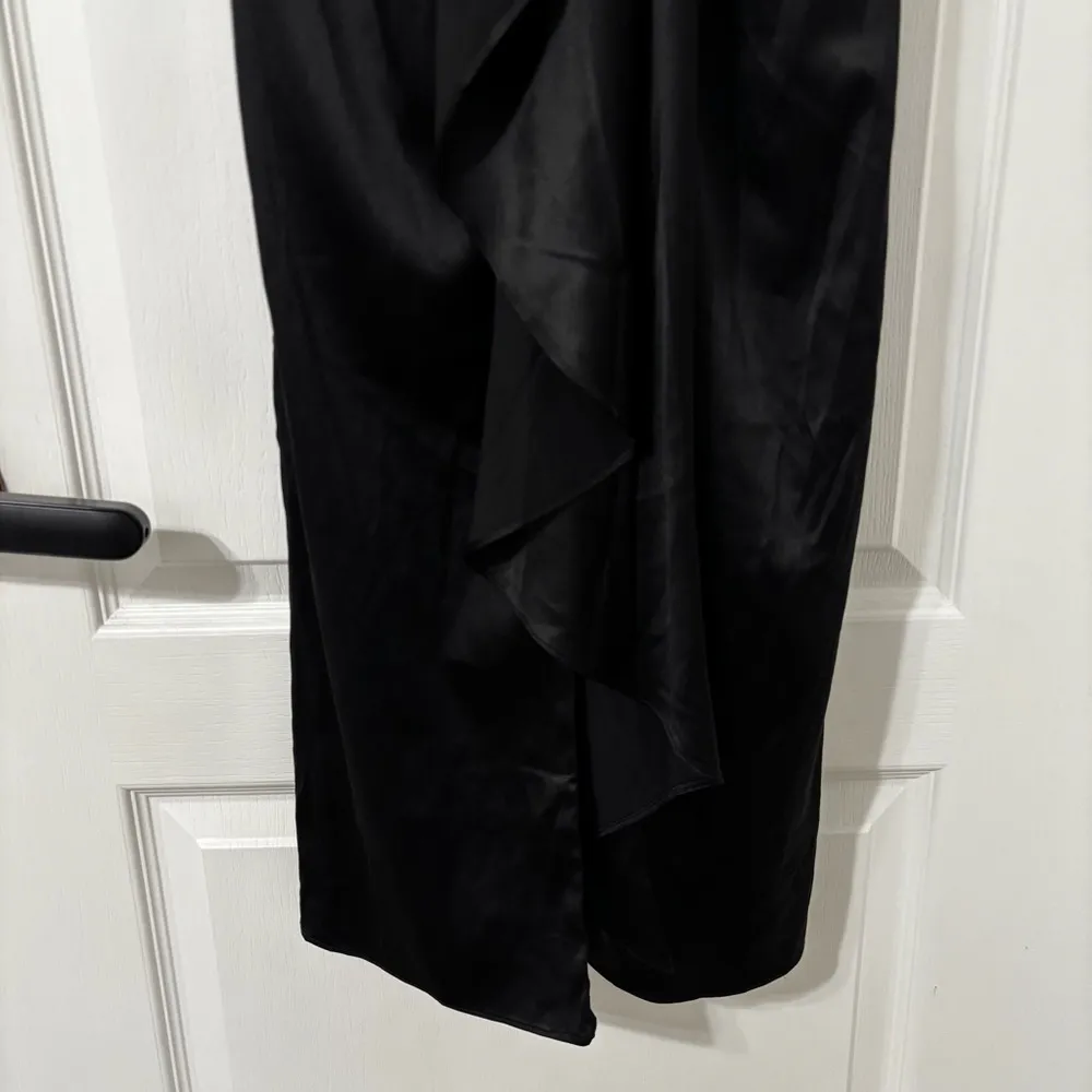 House of CB Arla Silk Maxi Skirt - Image 3