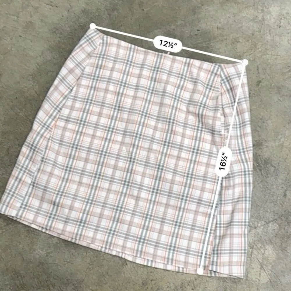 Urban outfitters plaid mini skirt - Image 5