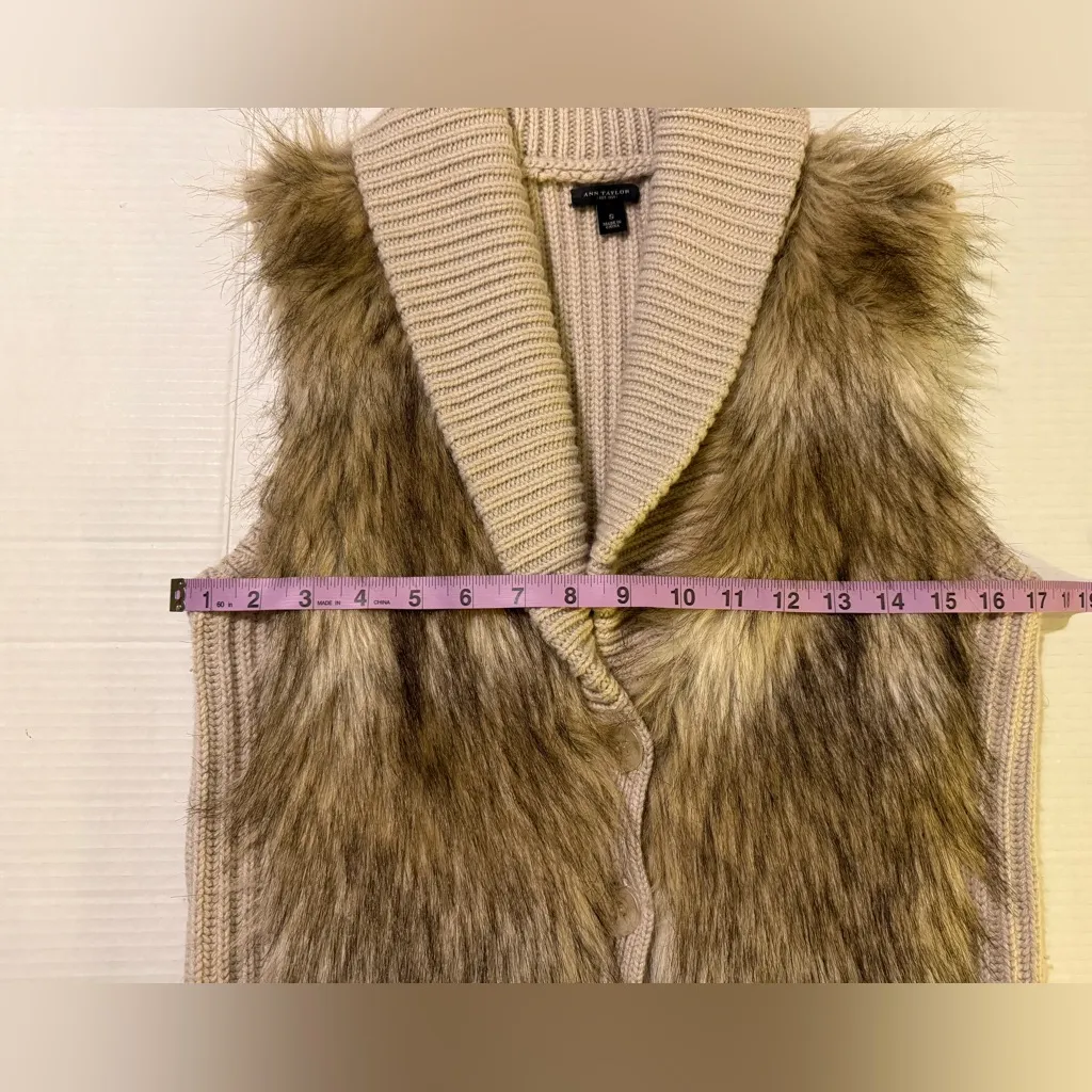 Ann Taylor Women's Merino Wool Blend Beige Tan Faux Fur Vest Jacket Shawl Sm - Image 7