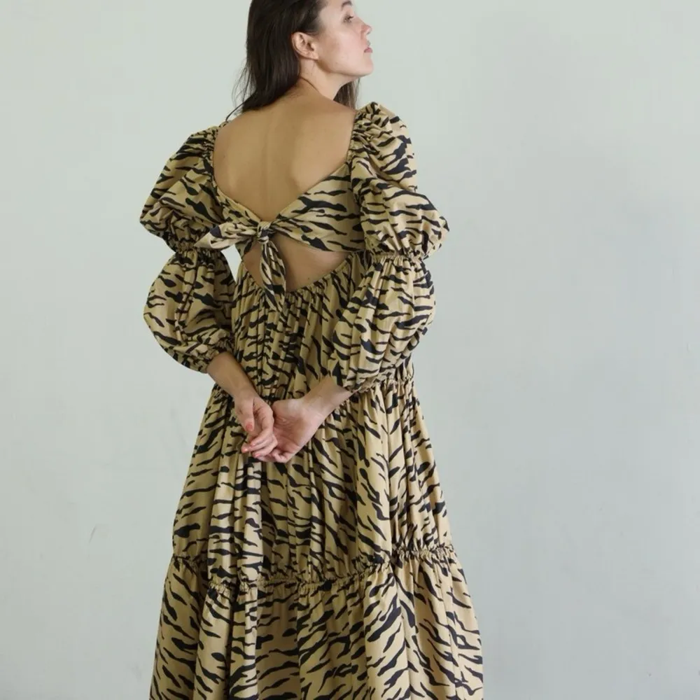 REJINA PYO Nola Tiered Tiger - Image 2