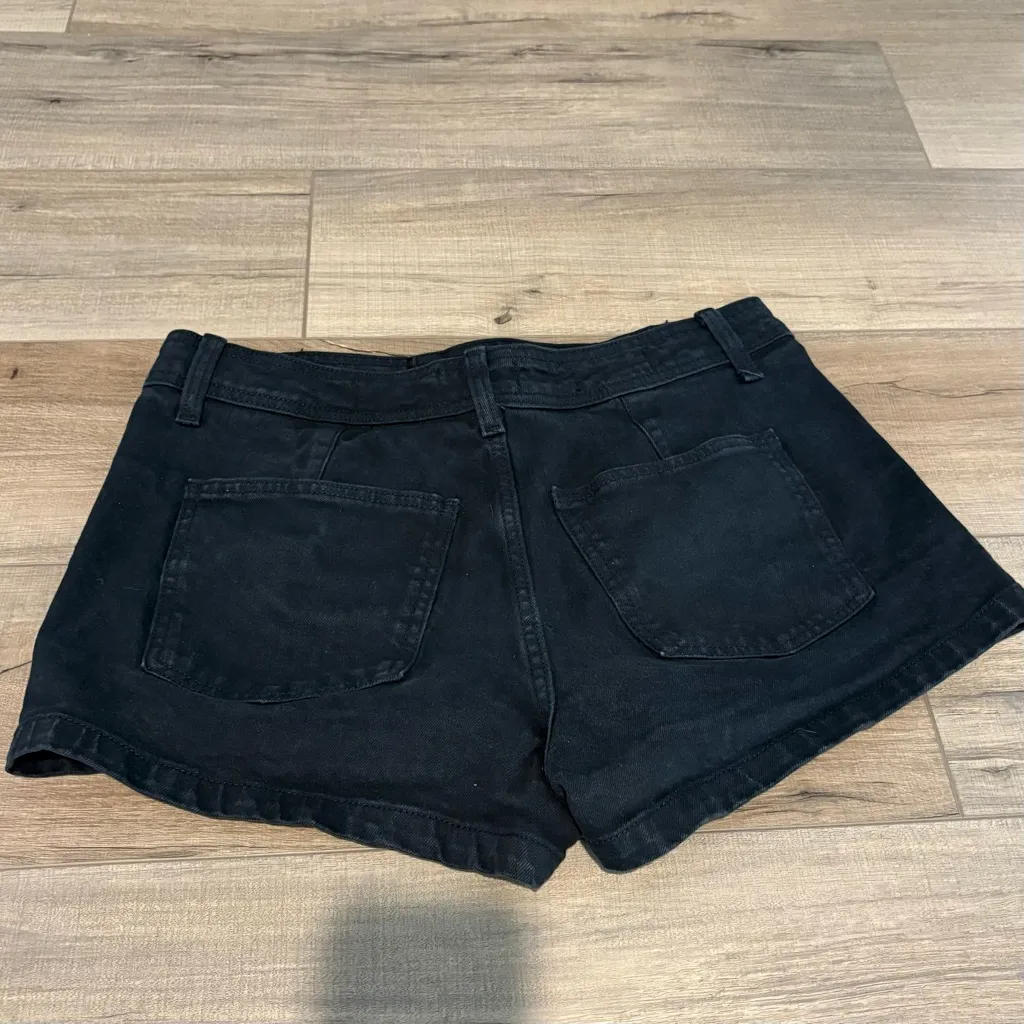 Universal Thread high rise sailor denim shorts black size 10 - Image 4
