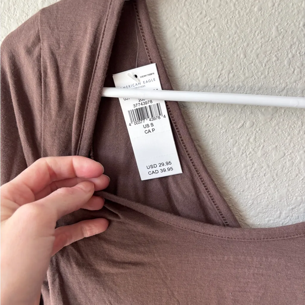 American Eagle Outfitters Brown Ruched Crop Blouse - Image 4