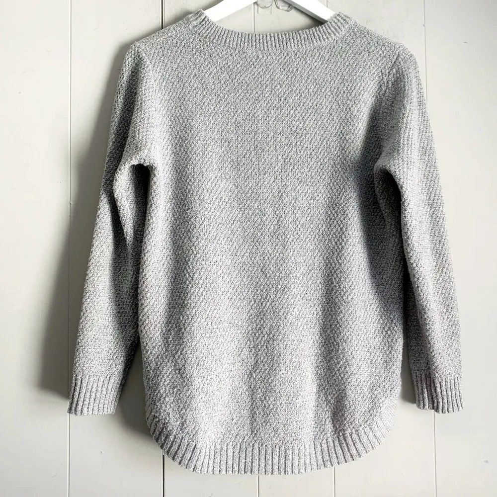 PINK CLOVER Marled Gray Curved Hem LS Pullover Sweater MP - Image 2