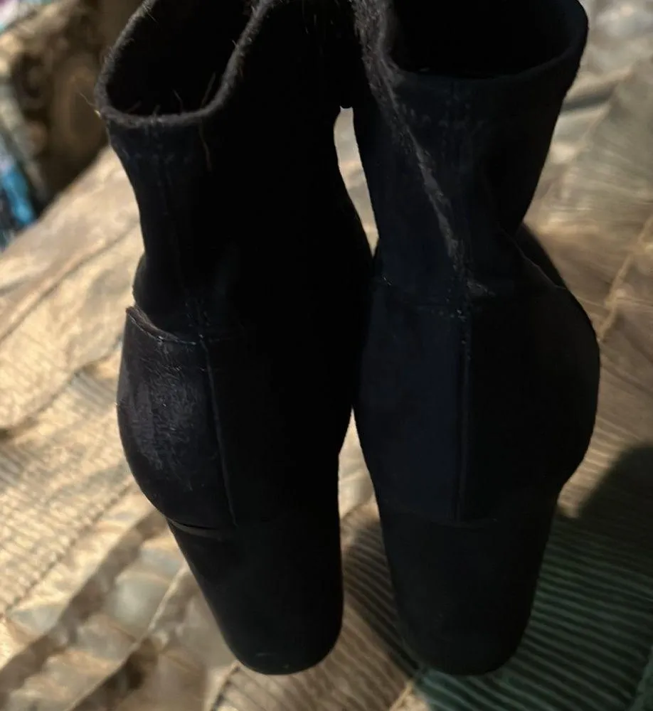 Kenneth Cole Reaction Blue Suede Ankle Boots - Image 5