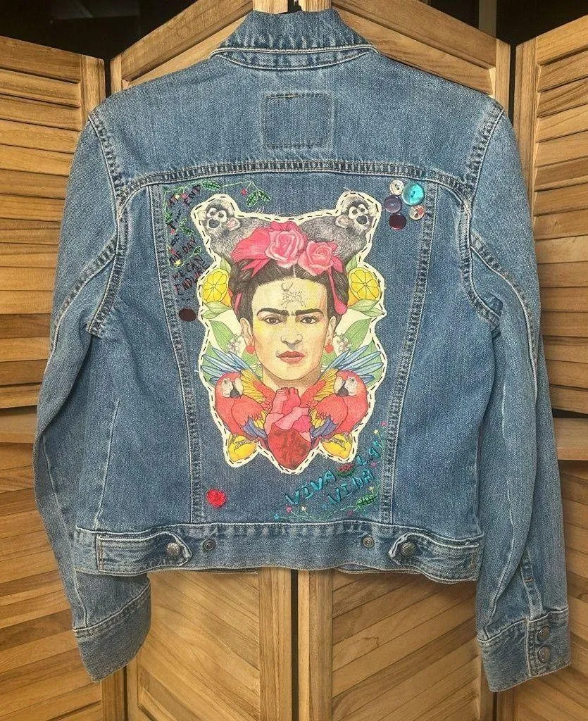Embellished Levi's vintage Weekend Jean Jacket, Frida Kahlo imagery, embroidery Blue Size M - Image 1
