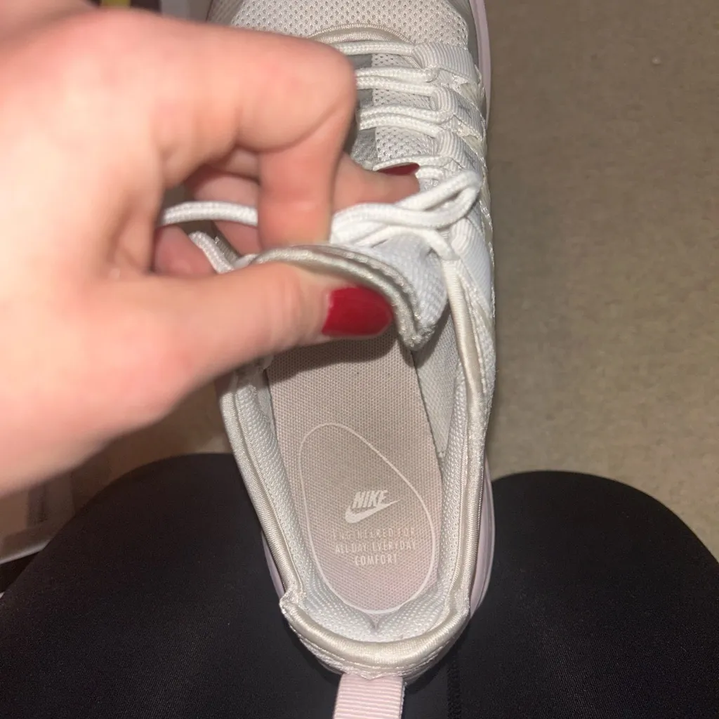 Nike Pink and White Sneakers - Image 6