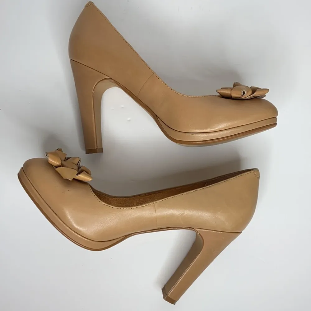 Miss Albright Tan Bow Leather Platform High Heels Size 8.5 - Image 9