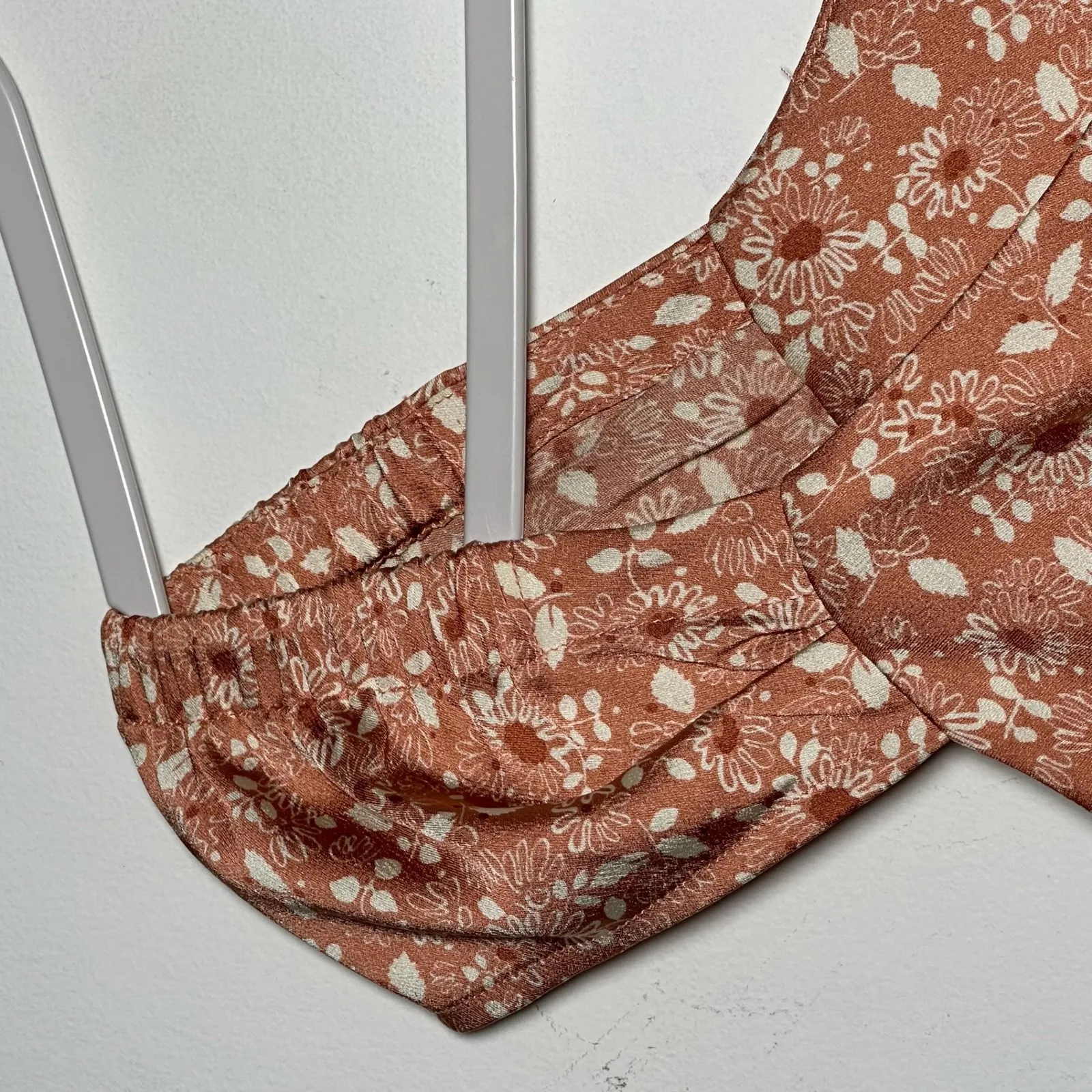 Treasure and Bond Floral Square Neck Puff Sleeve Peplum Top Women's Size Medium - Image 6