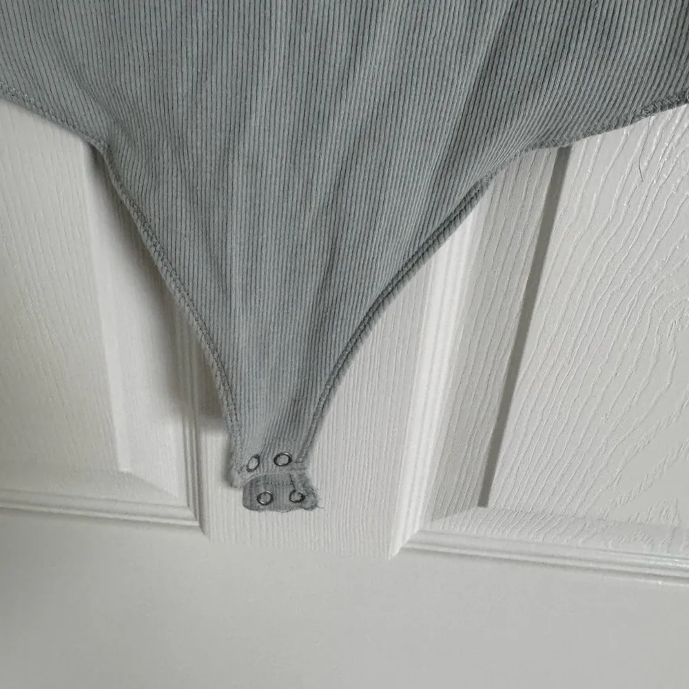 Abercrombie Green Ribbed Henley Bodysuit - Image 3