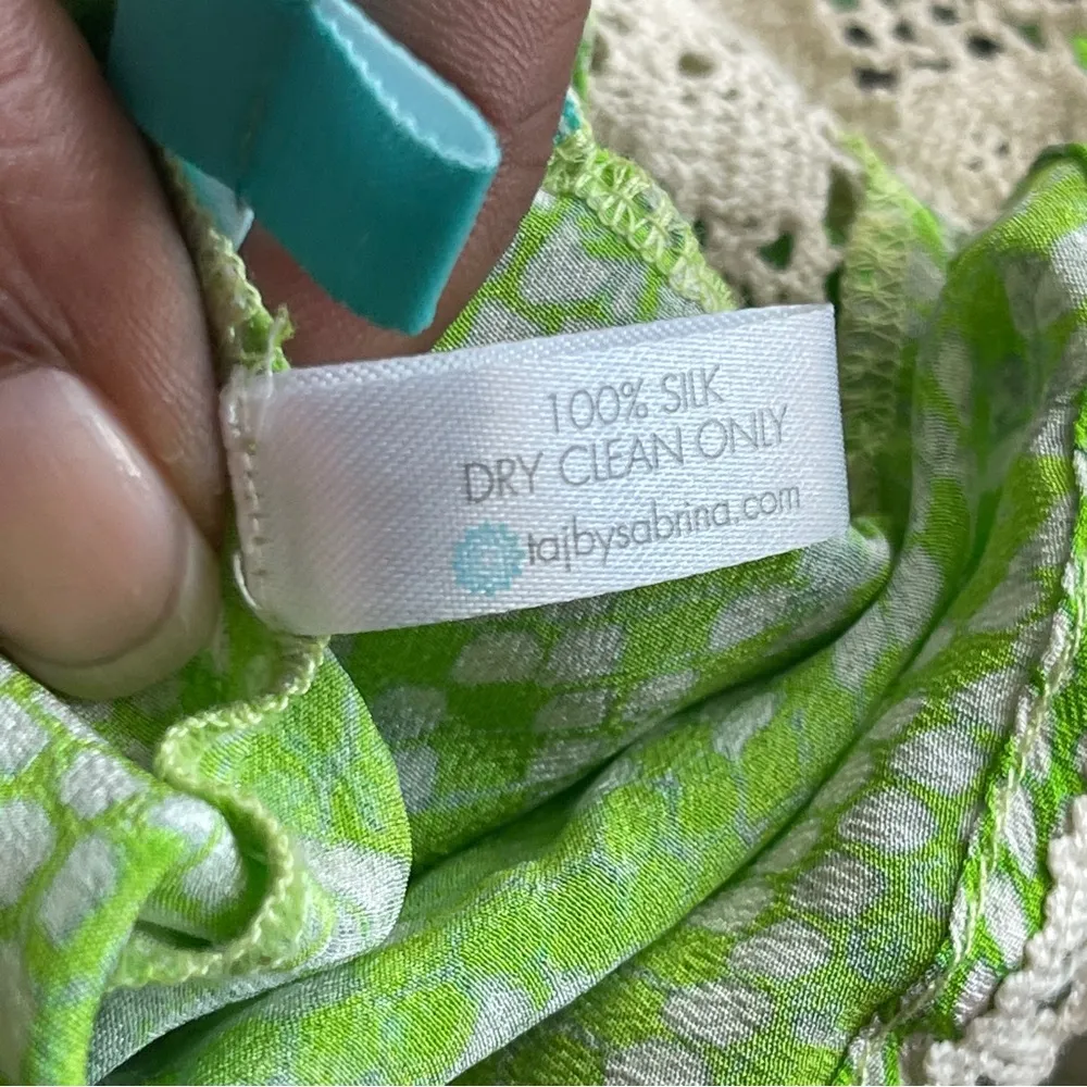 TAJ by Sabrina Crippa | Green 100% Silk Crochet Knit Swim Cover Up Shorts Sz XS - Image 6