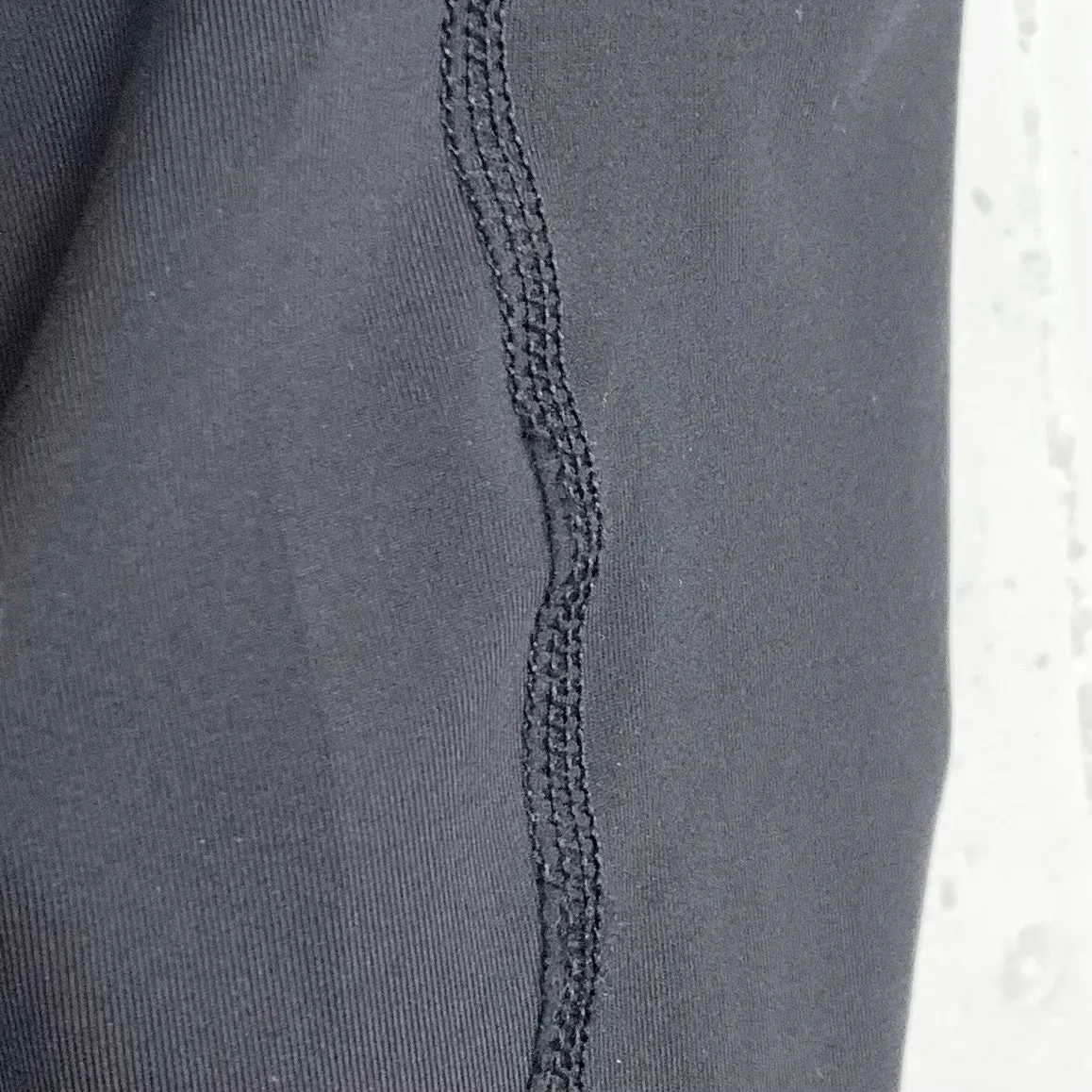 Lululemon Womens Run Inspire Crop II Luxtreme Leggings Zip Pocket Black Size 4 - Image 11