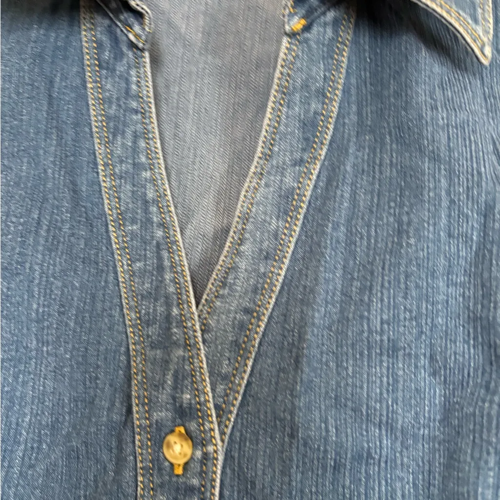 St. John's Bay Blue Denim Sleeveless Button-Down Shirt - Image 6